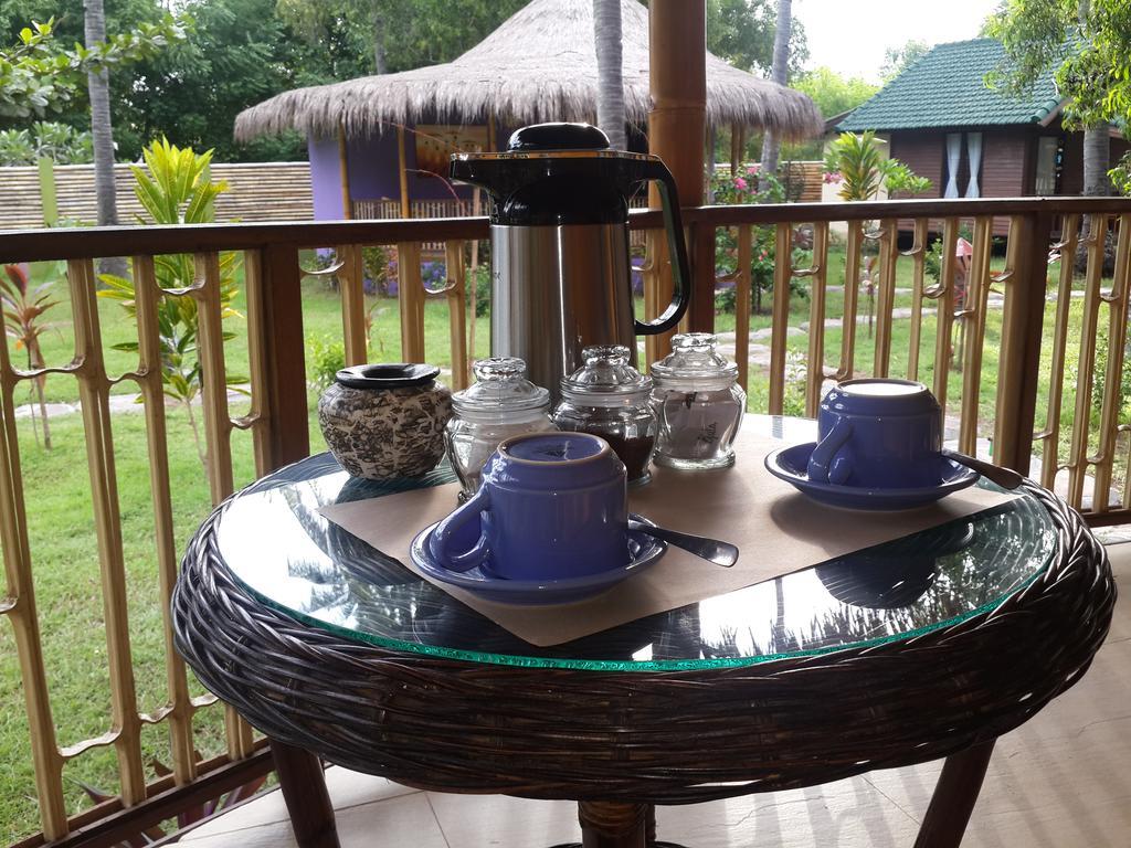 Oasi Bungalows Hotel Gili Air Ngoại thất bức ảnh