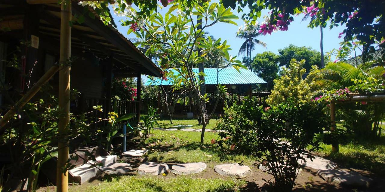 Oasi Bungalows Hotel Gili Air Ngoại thất bức ảnh