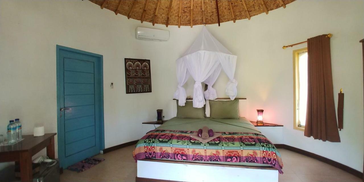 Oasi Bungalows Hotel Gili Air Ngoại thất bức ảnh